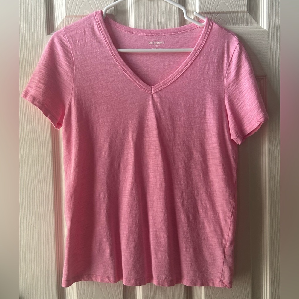 ✨Old Navy Soft Pink Short Sleeve Tee